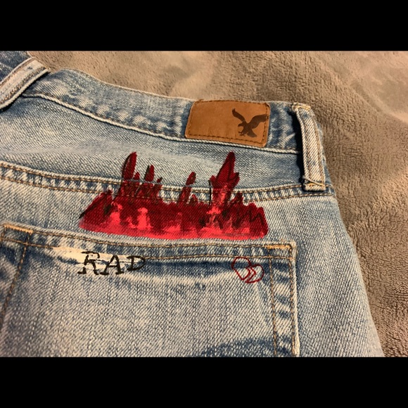 American Eagle Vintage High Rise Shorts size 4 - Picture 8 of 9